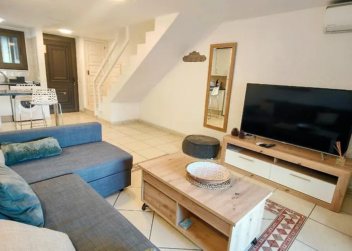 Duplex Agnes Parque Santiago I アパート