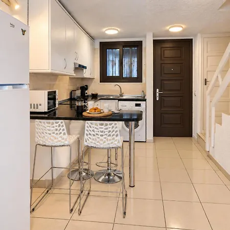 Duplex Agnes Parque Santiago I Апартаменты Плая-де-лас-Америкас
